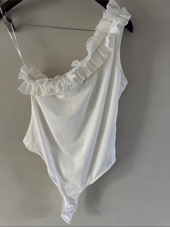 H&M Tops - H&M White One-Shoulder Ruffle Bodysuit